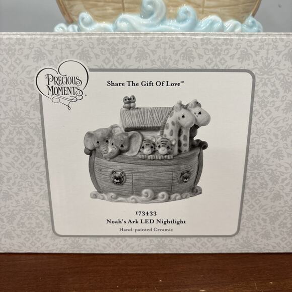 2017 Precious Moments Noah's Ark LED Ceramic Nighlight Bible Religious Gift NEW - Picture 6 of 9